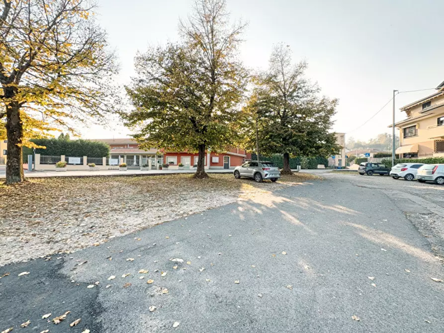 Immagine 31 di Palazzo in vendita  in Via Roma 38 a Bogogno