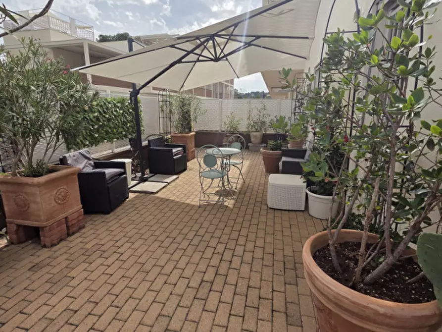 Immagine 42 di Appartamento in vendita  in Viale Pietro Nenni a Firenze