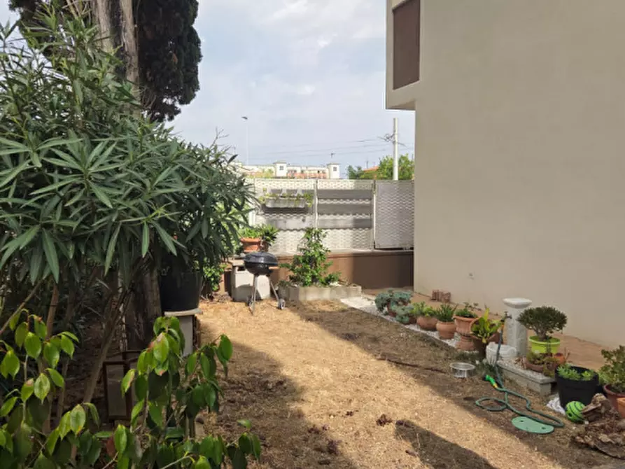 Immagine 47 di Appartamento in vendita  in Viale Pietro Nenni a Firenze