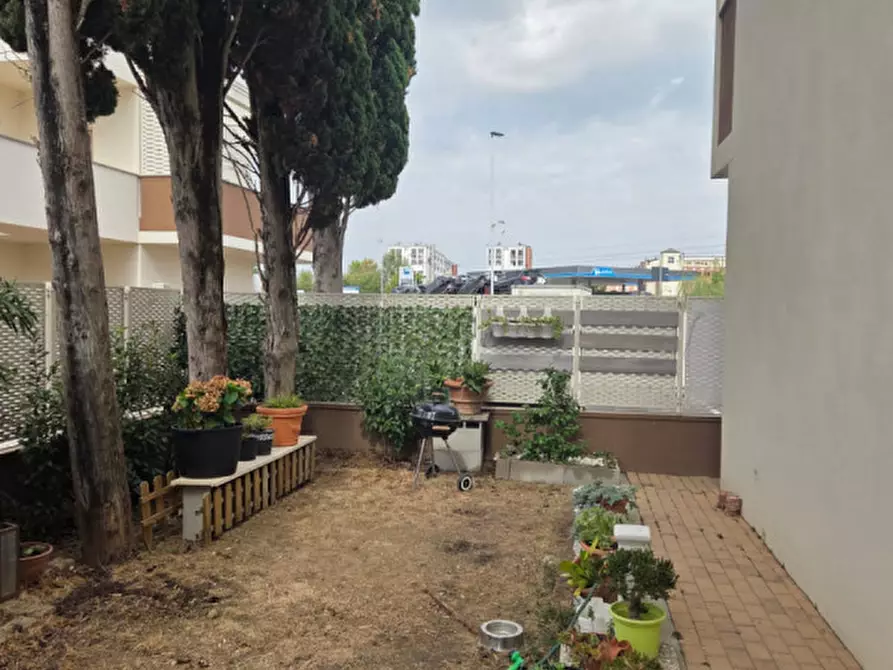 Immagine 51 di Appartamento in vendita  in Viale Pietro Nenni a Firenze