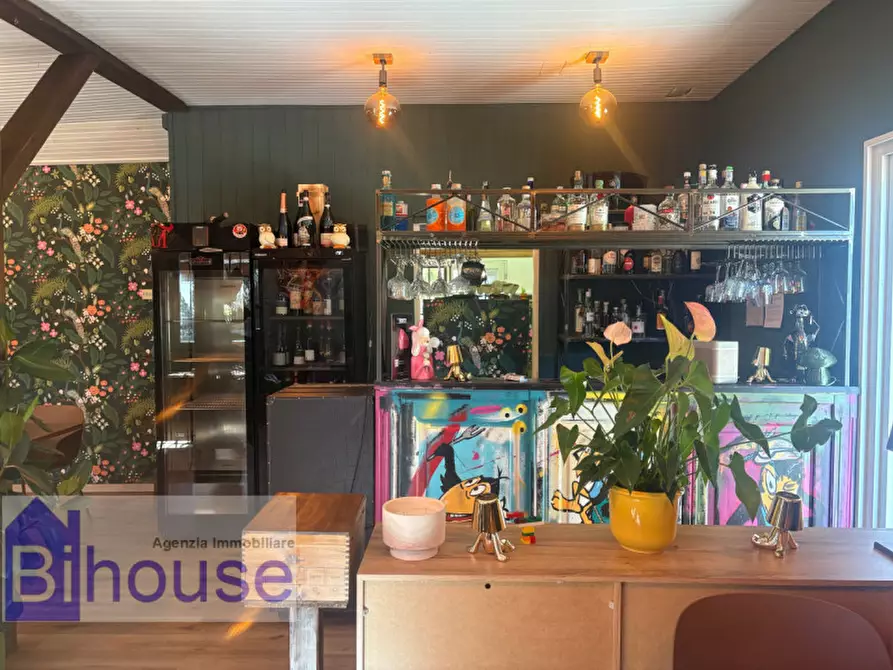 Immagine 3 di Attività commerciale in vendita  a Vigliano Biellese