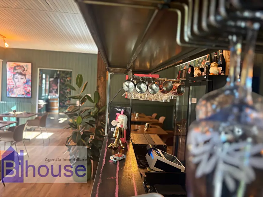 Immagine 7 di Attività commerciale in vendita  a Vigliano Biellese