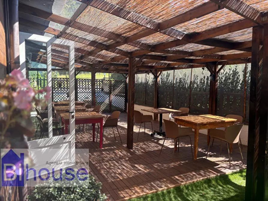 Immagine 9 di Attività commerciale in vendita  a Vigliano Biellese