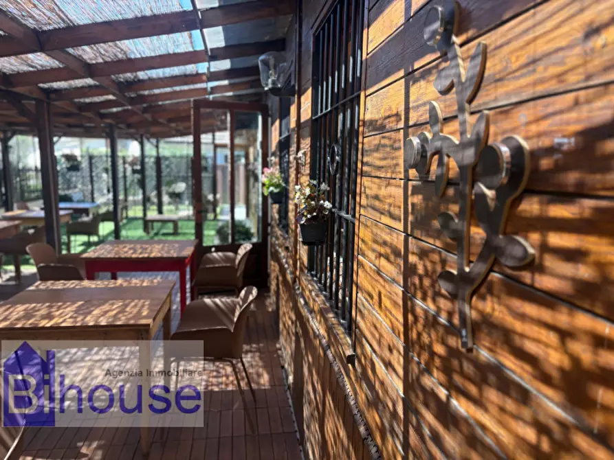 Immagine 10 di Attività commerciale in vendita  a Vigliano Biellese