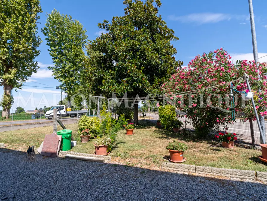 Immagine 24 di Villetta a schiera in vendita  in Via Canalazzi a Ferrara