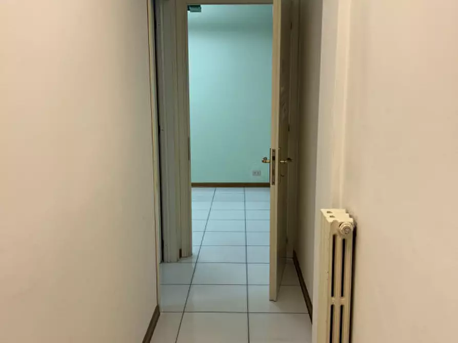 Immagine 12 di Ufficio in vendita  in Via Della Fonda a Noale