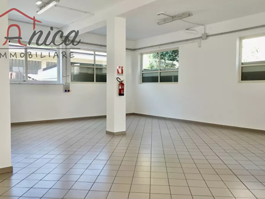 Immagine 3 di Laboratorio in affitto  in Via Gino Pancheri a Trento