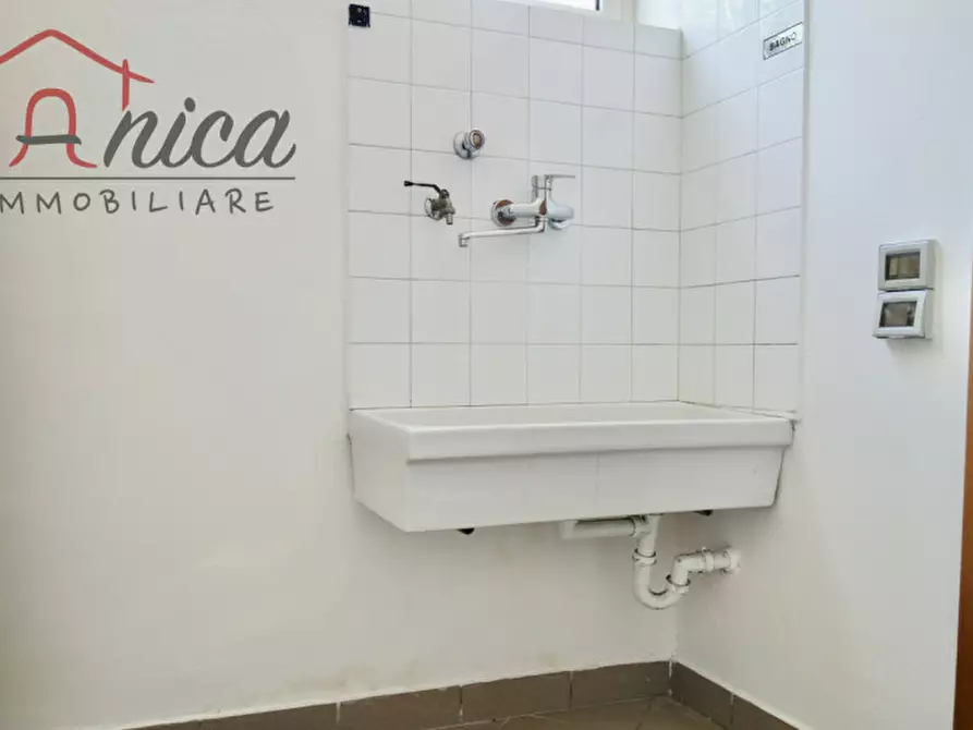 Immagine 10 di Laboratorio in affitto  in Via Gino Pancheri a Trento