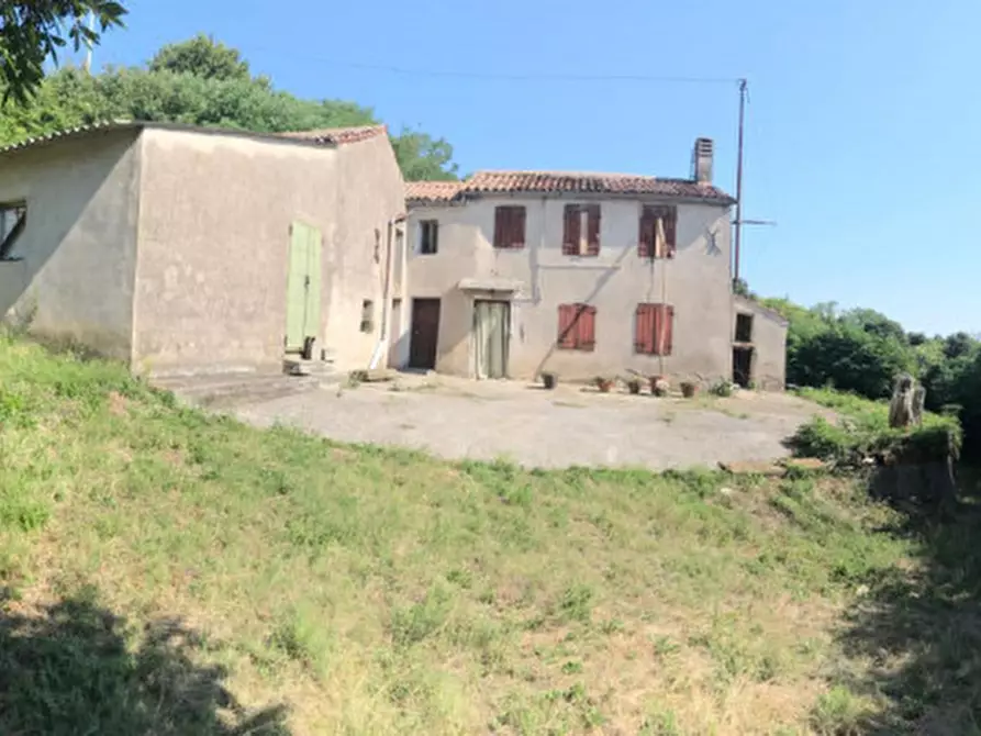 Immagine 3 di Rustico / casale in vendita  in VIA MONTE ROSOLEO 10 a Albettone