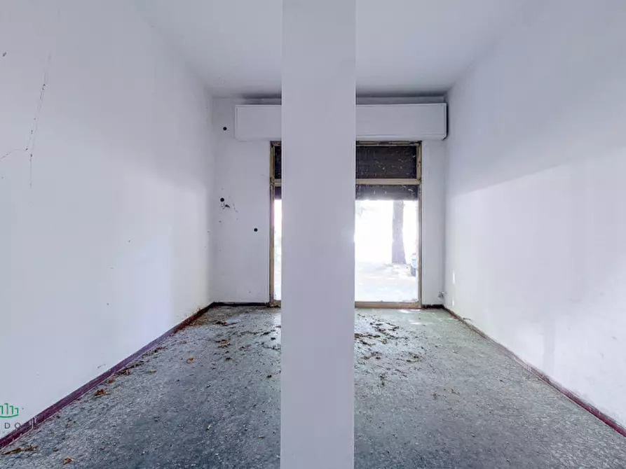 Immagine 14 di Negozio in vendita  in via cadriano 16 a Bologna