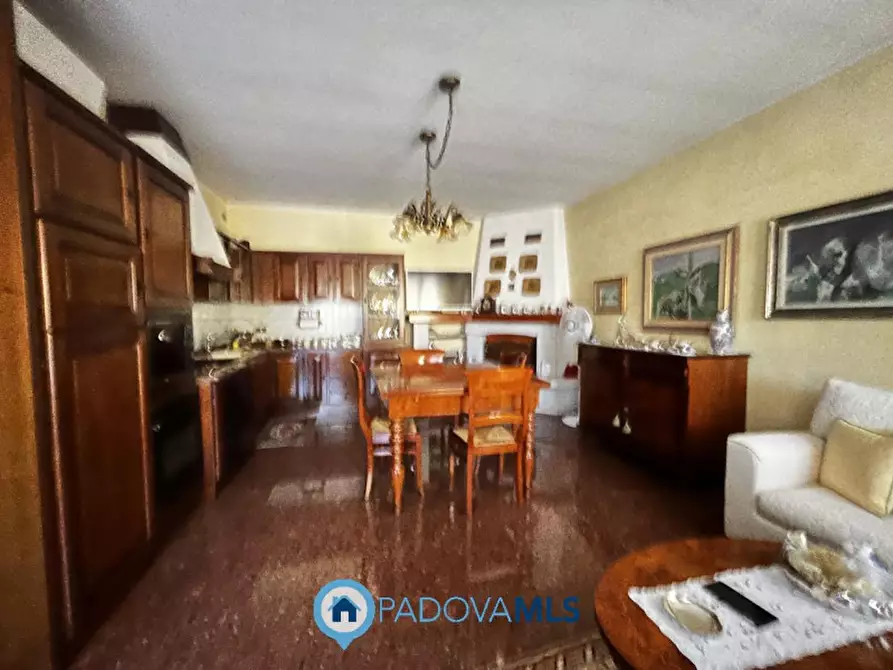 Immagine 10 di Villetta a schiera in vendita  in VIA CERON a Padova