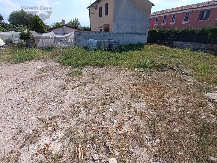 Immagine 2 di Terreno in affitto  a Padova