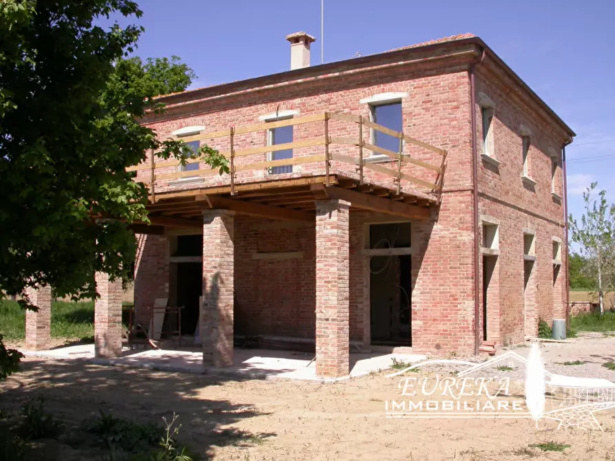 Immagine 1 di Casa indipendente in vendita  in Strada comunale di Località Binami a Castiglione Del Lago