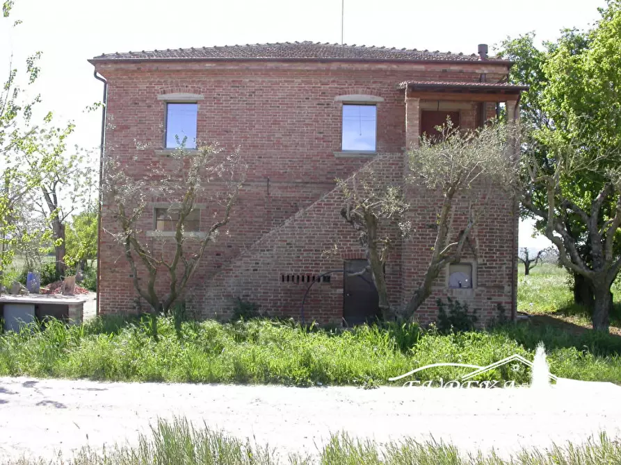Immagine 3 di Casa indipendente in vendita  in Strada comunale di Località Binami a Castiglione Del Lago