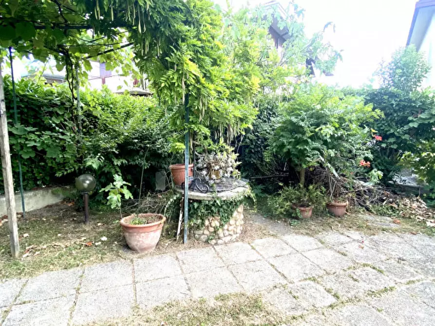 Immagine 32 di Casa indipendente in vendita  in Via Arturo Graf a Padova