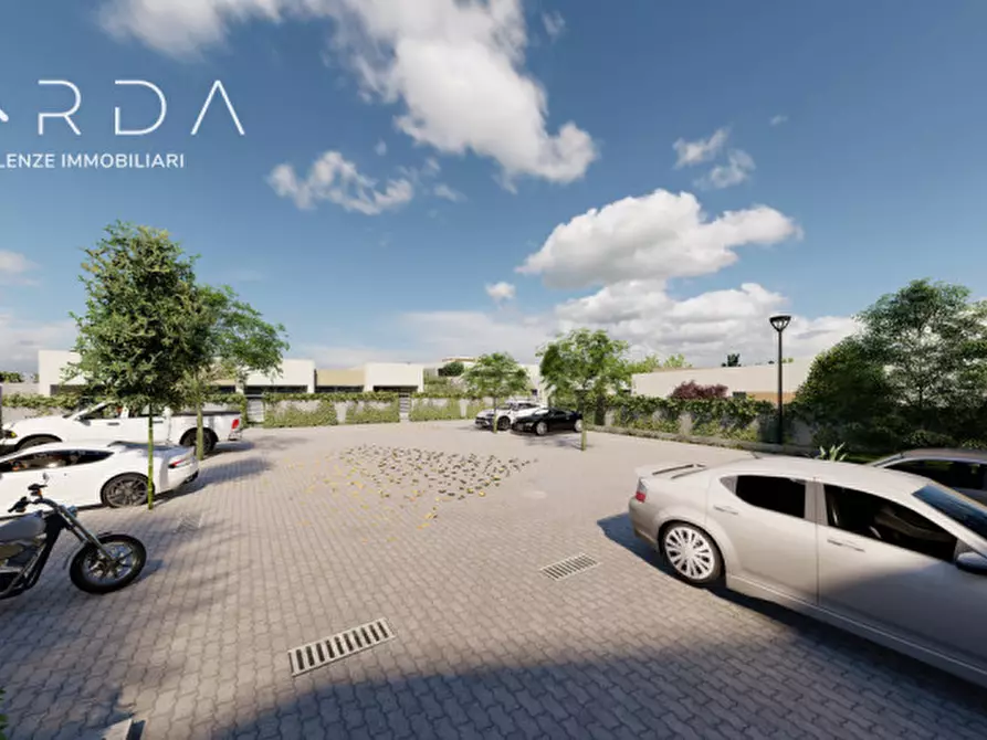 Immagine 5 di Casa trifamiliare in vendita  a San Giovanni La Punta