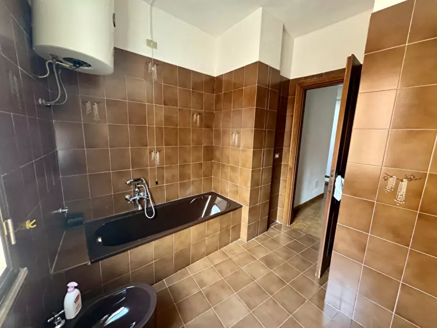 Immagine 14 di Villetta a schiera in vendita  in Via Capitano Pau a Siniscola