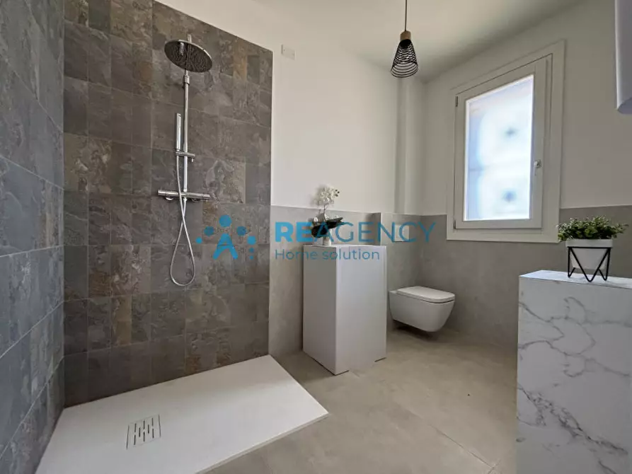 Immagine 7 di Appartamento in vendita  in Via Bastiana a Creazzo