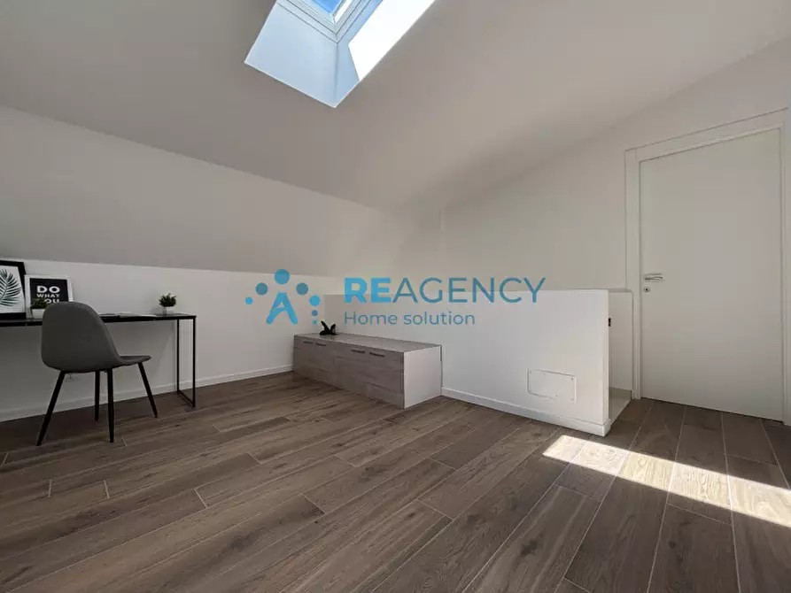 Immagine 16 di Appartamento in vendita  in Via Bastiana a Creazzo