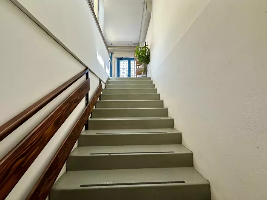 Immagine 12 di Negozio in vendita  in Via Pontevigodarzere 111 a Padova