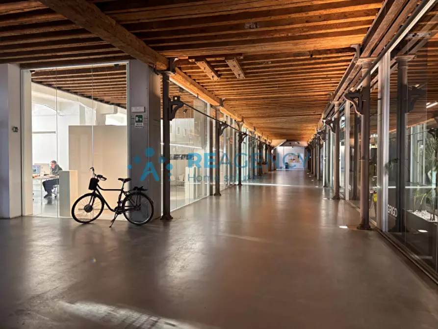 Immagine 7 di Negozio in affitto  in Viale Trieste 95, Vicenza a Schio