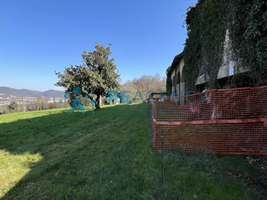 Immagine 10 di Rustico / casale in vendita  in Via Grigio a Cornedo Vicentino