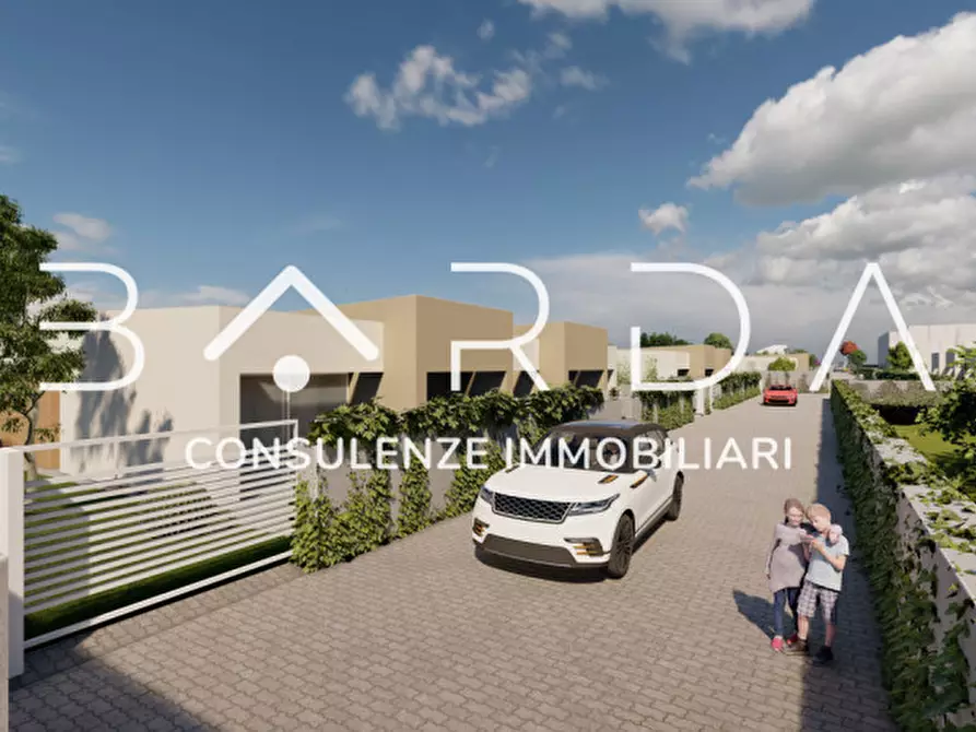 Immagine 2 di Casa bifamiliare in vendita  a San Giovanni La Punta