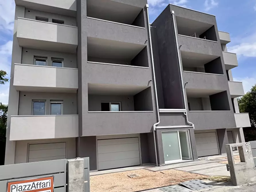 Immagine 1 di Appartamento in vendita  in Piove di Sacco Via Pinton a Piove Di Sacco