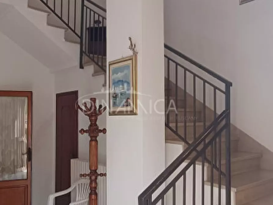 Immagine 8 di Casa indipendente in vendita  a Vinci