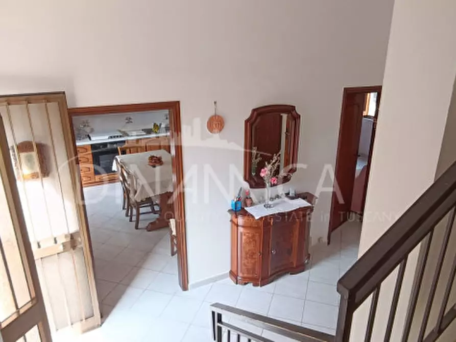 Immagine 11 di Casa indipendente in vendita  a Vinci