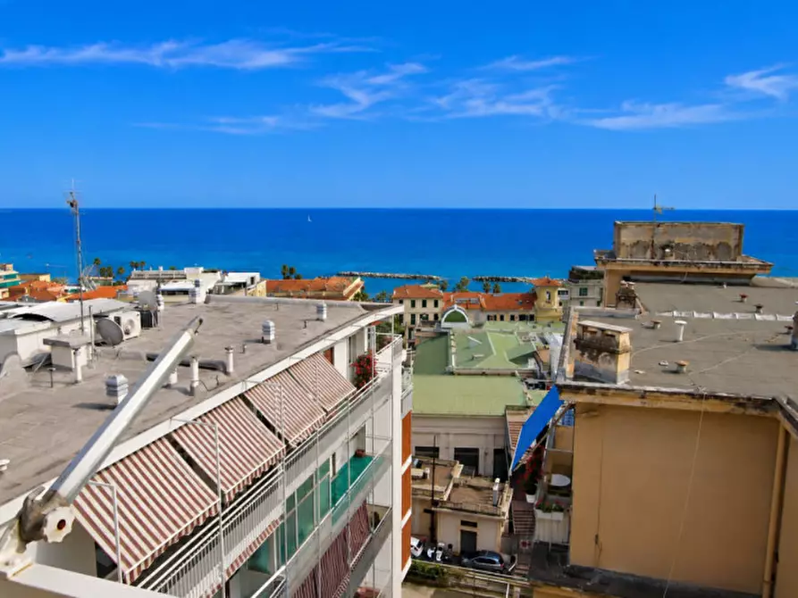 Immagine 4 di Appartamento in vendita  in Via Privata Fratelli Asquasciati a San Remo