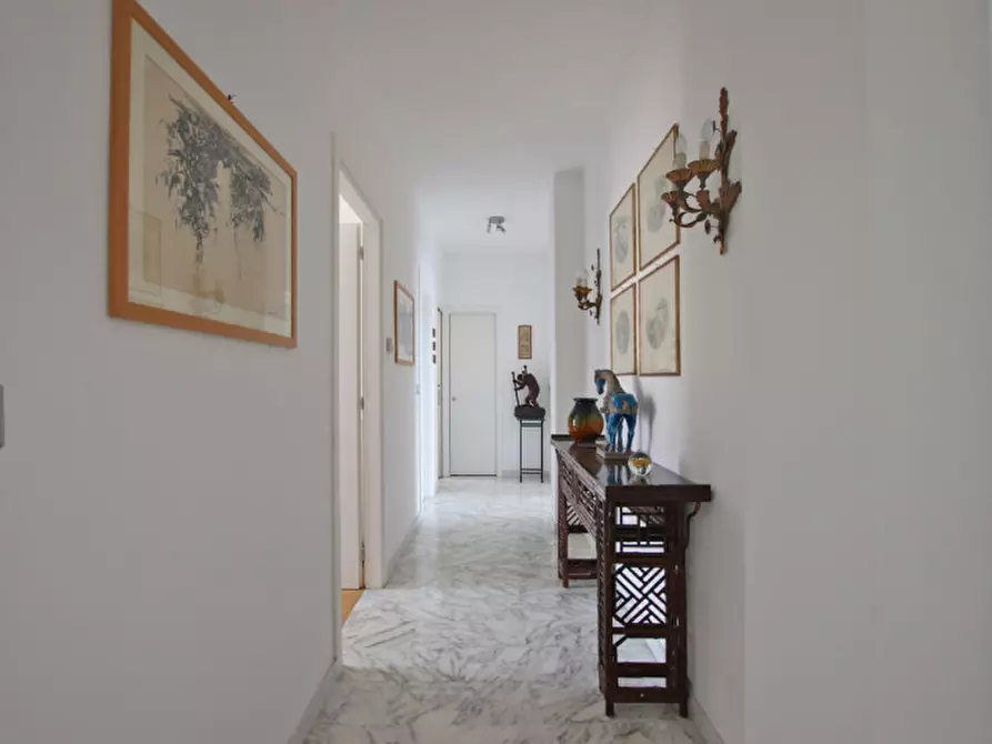 Immagine 11 di Appartamento in vendita  in Via Privata Fratelli Asquasciati a San Remo