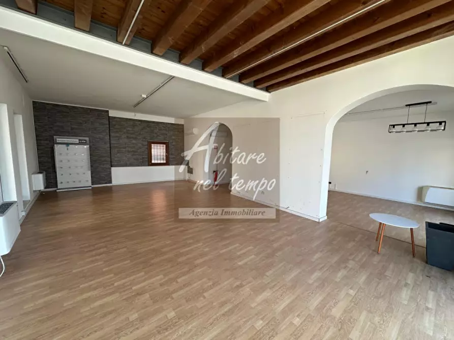Immagine 4 di Negozio in affitto  in Via Giuseppe Garibaldi a Cittadella