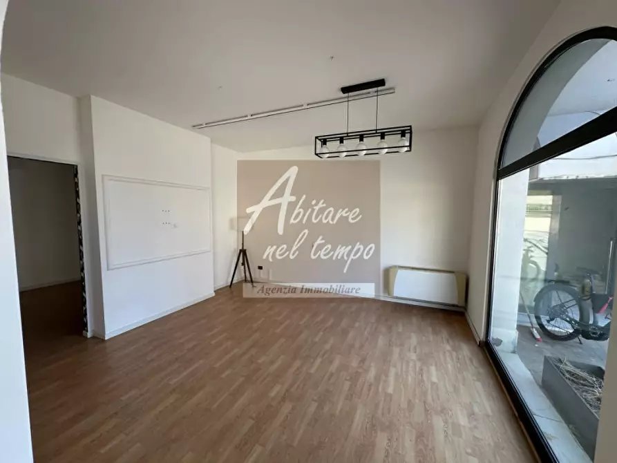 Immagine 9 di Negozio in affitto  in Via Giuseppe Garibaldi a Cittadella