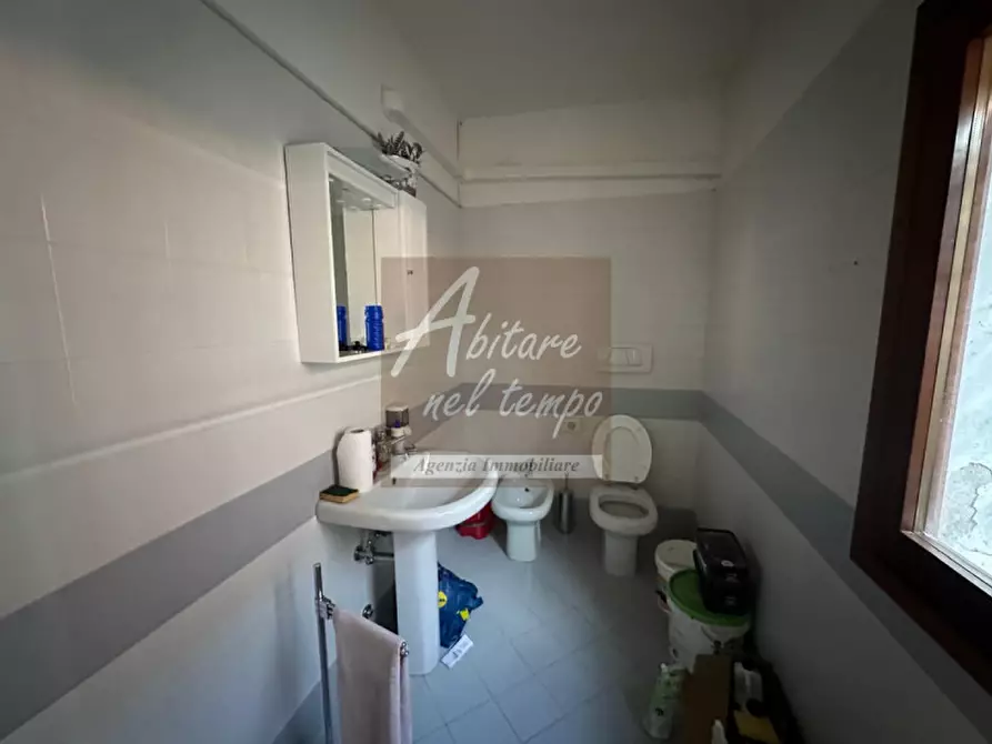 Immagine 19 di Negozio in affitto  in Via Giuseppe Garibaldi a Cittadella