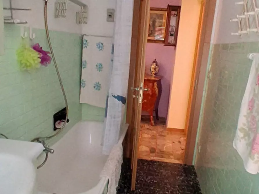 Immagine 7 di Appartamento in vendita  in Via Dante Alighieri a San Remo