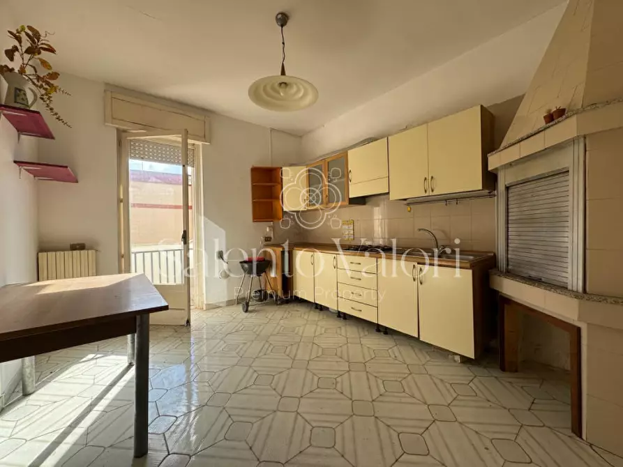 Immagine 11 di Appartamento in vendita  in Via Evangelista Torricelli 32 a Tuglie