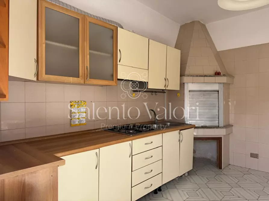 Immagine 12 di Appartamento in vendita  in Via Evangelista Torricelli 32 a Tuglie