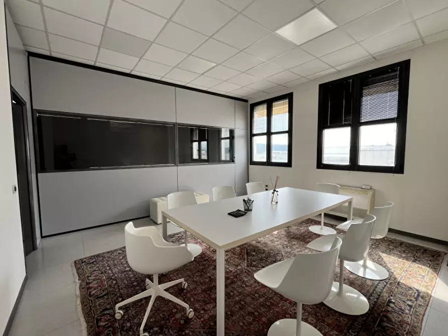 Immagine 6 di Ufficio in affitto  in Via della Meccanica 1 a Vicenza