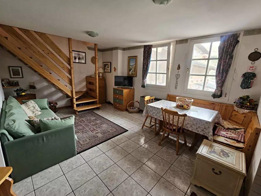 Immagine 3 di Appartamento in vendita  in Vicolo del Molin, n.6 a Mezzana