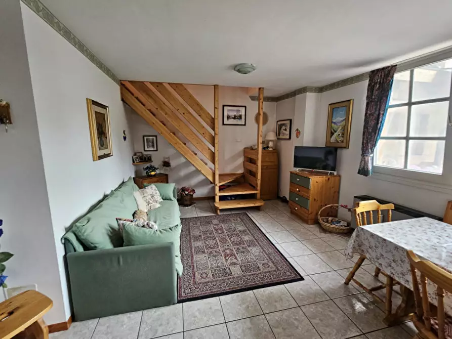 Immagine 5 di Appartamento in vendita  in Vicolo del Molin, n.6 a Mezzana