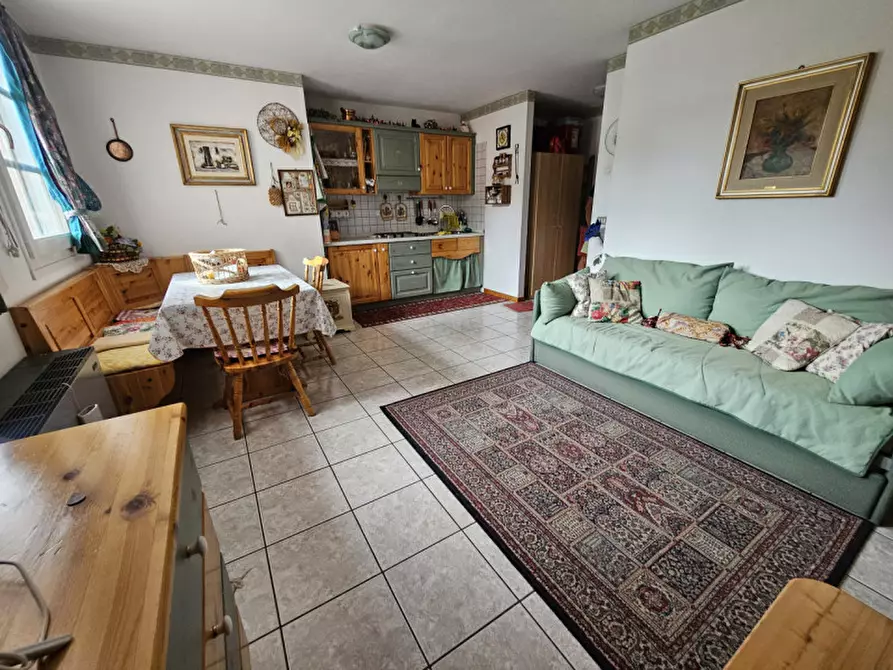 Immagine 9 di Appartamento in vendita  in Vicolo del Molin, n.6 a Mezzana