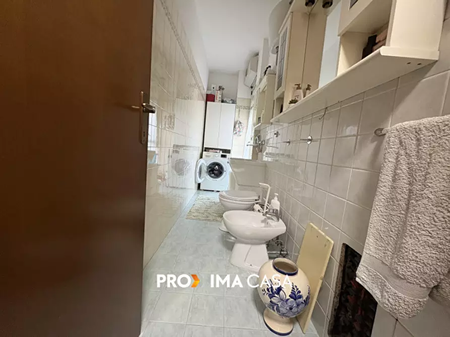 Immagine 12 di Appartamento in affitto  in viale della Repubblica 1G a Salerno