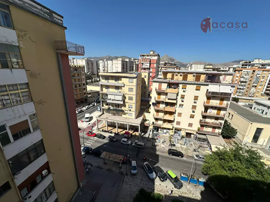 Immagine 5 di Camera in affitto  in Via Gustavo Roccella 10 a Palermo