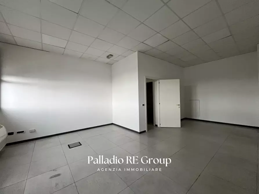 Immagine 7 di Ufficio in affitto  in Via della Meccanica a Vicenza