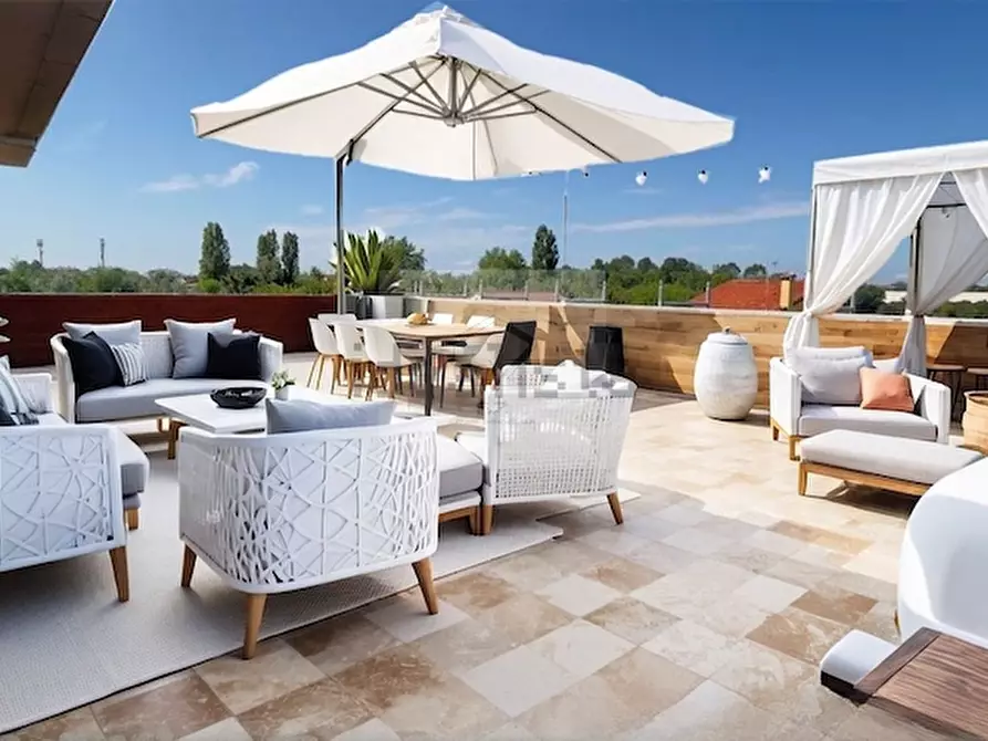 Immagine 1 di Attico in vendita  in Via Sebastiano Venier a Padova