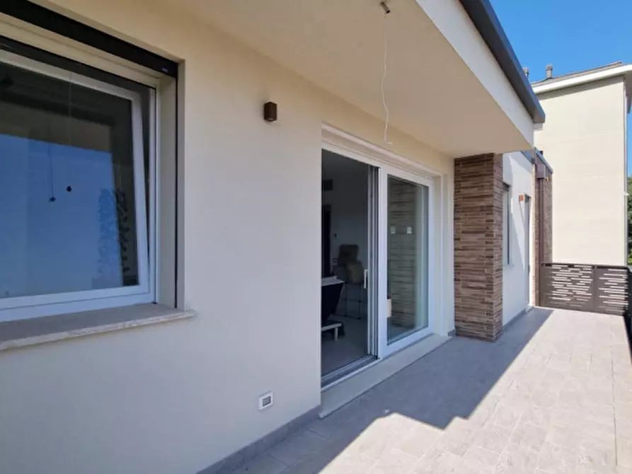 Immagine 9 di Appartamento in vendita  in via Raffaello a Carpi