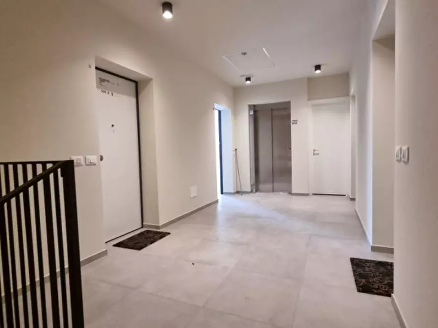 Immagine 11 di Appartamento in vendita  in via Raffaello a Carpi