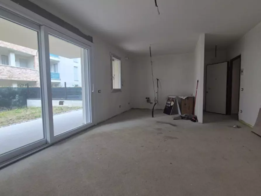 Immagine 22 di Appartamento in vendita  in via Raffaello a Carpi