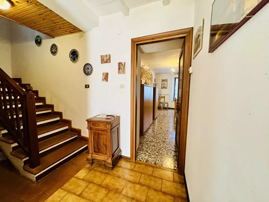 Immagine 9 di Casa indipendente in vendita  in Via Case Ballana Carobbio n.44 a Tizzano Val Parma